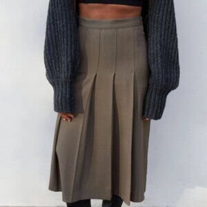 OAK AND FORT PLEATED MIDI SKIRT
